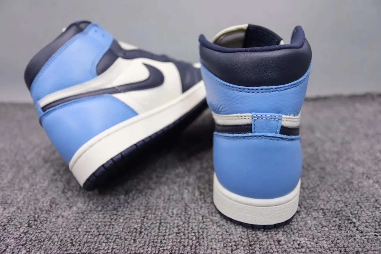 Air Jordan 1 White Navy Hautes en Cuir Chaussures de Basketball 4