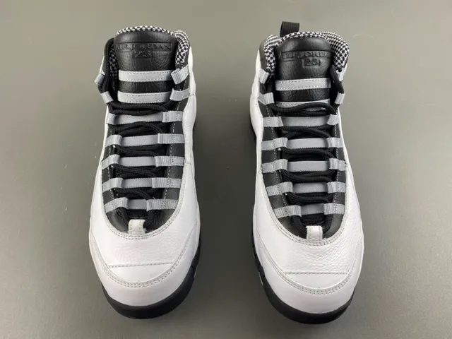 Air Jordan 10 Tênis de Basquete Branco Preto Cinza 12