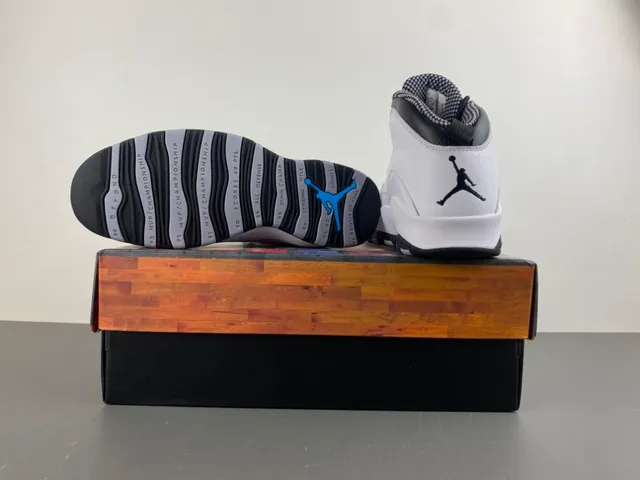 Air Jordan 10 Tênis de Basquete Branco Preto Cinza 17