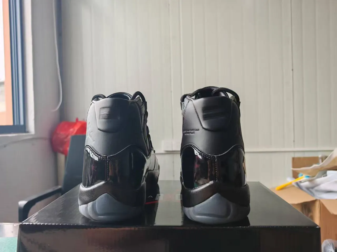 Air Jordan 11 Black Patent Leather Basketball Shoes 3