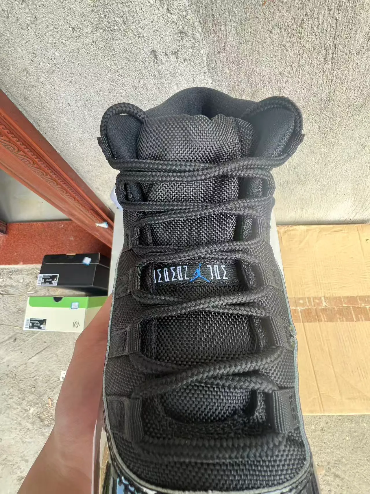 Air Jordan 11 Black Patent Leather White Ice Basketball Shoes 4
