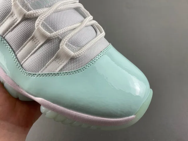 Air Jordan 11 Mint Green Patent Leather Basketball Shoes 2