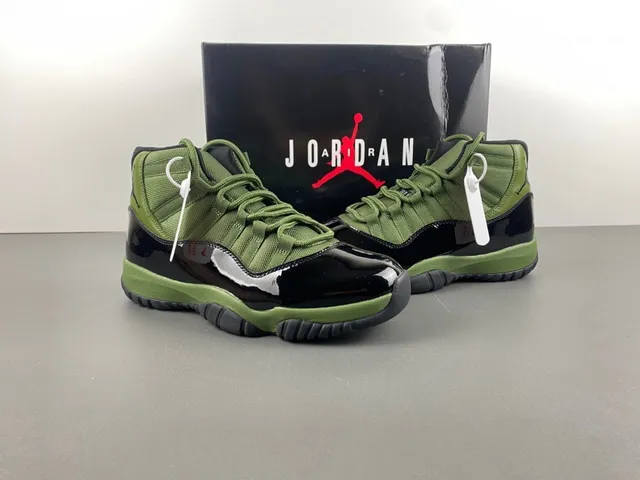 Air Jordan 11 Verde Oliva Piel Patentada Zapatillas de Baloncesto 13