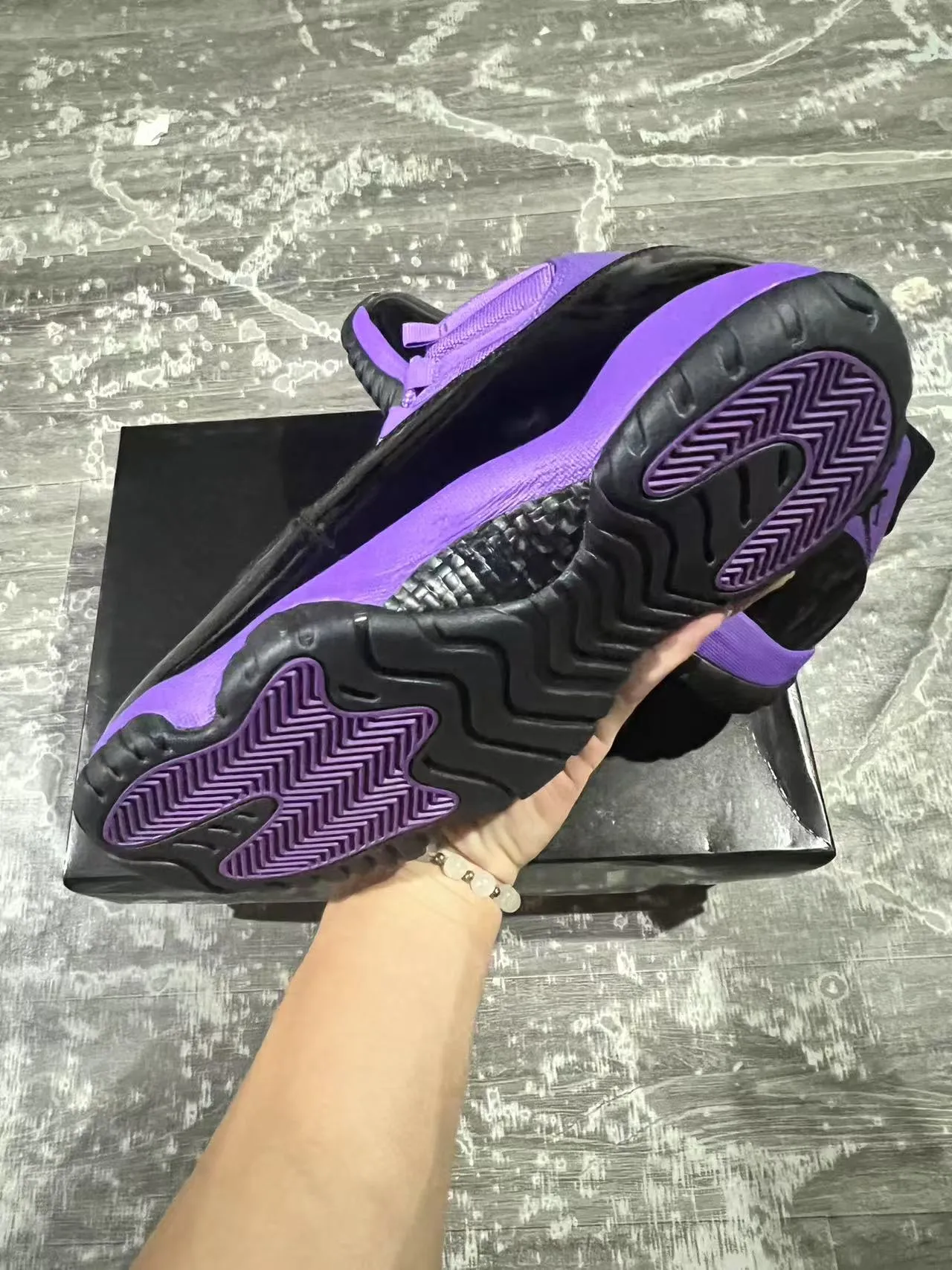 Air Jordan 11 Purple and Black Patent Leather Basketball Shoes 6