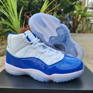 Air Jordan 11 Royal Blue Patent Leather Basketball Shoes