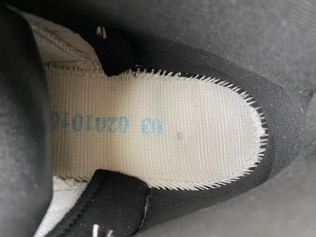Chaussures de basketball Air Jordan 12 blanc et vert 8