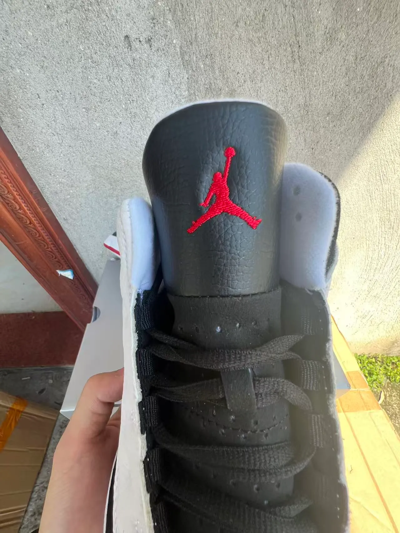 Air Jordan 13 White Black Red Basketball Shoes 4