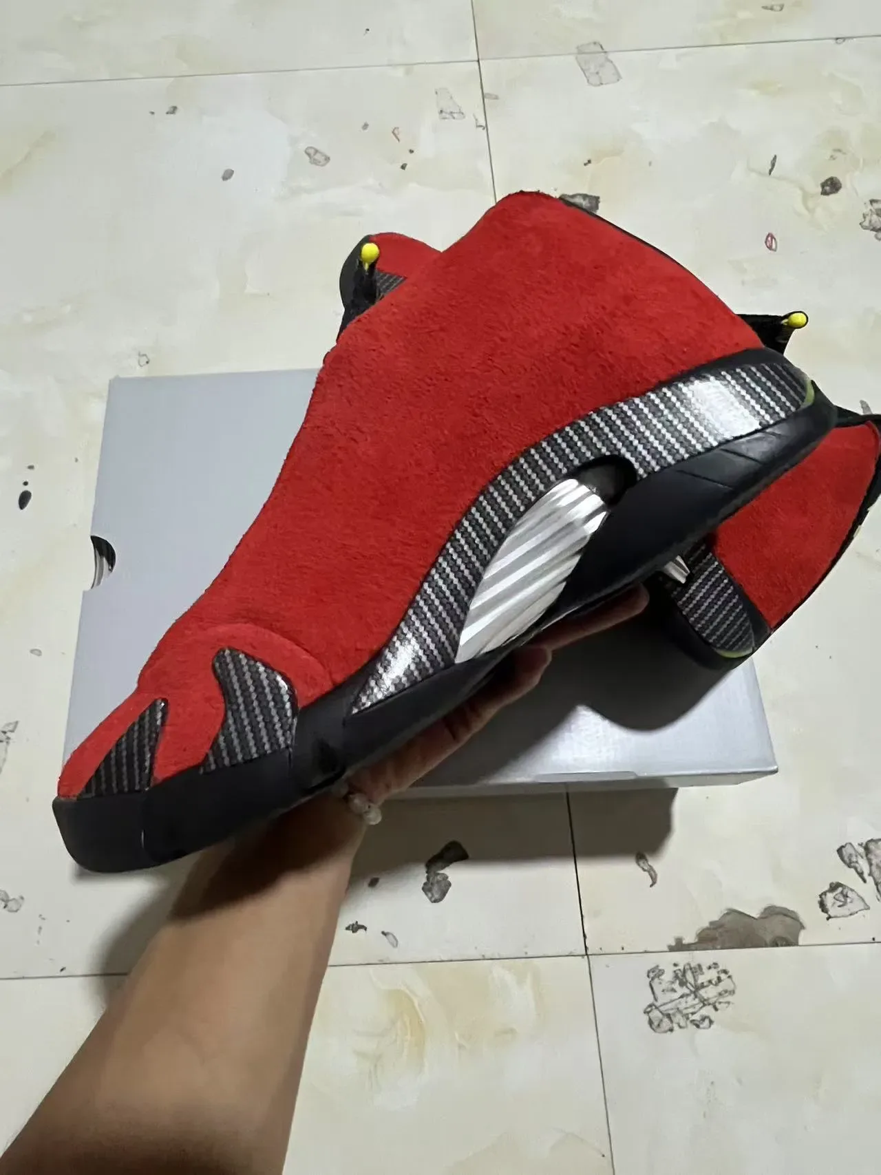 Air Jordan 14 فيراري ريد سويد ألياف الكربون حذاء كرة السلة 5
