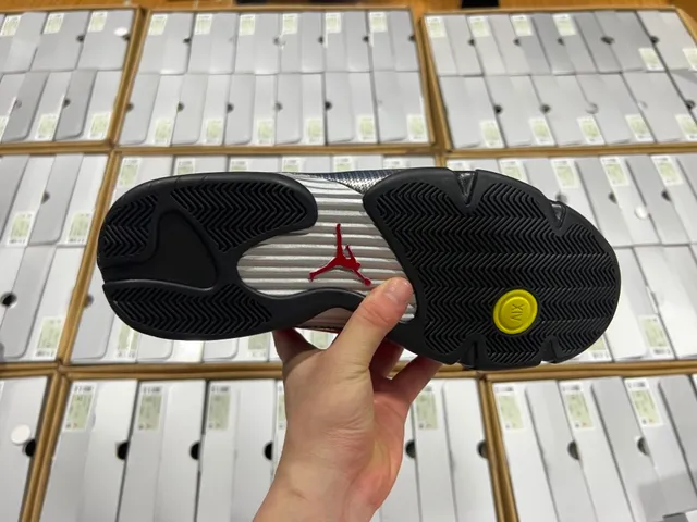 Air Jordan 14 Red Black Ferrari Collaboration Basketball Shoes 16