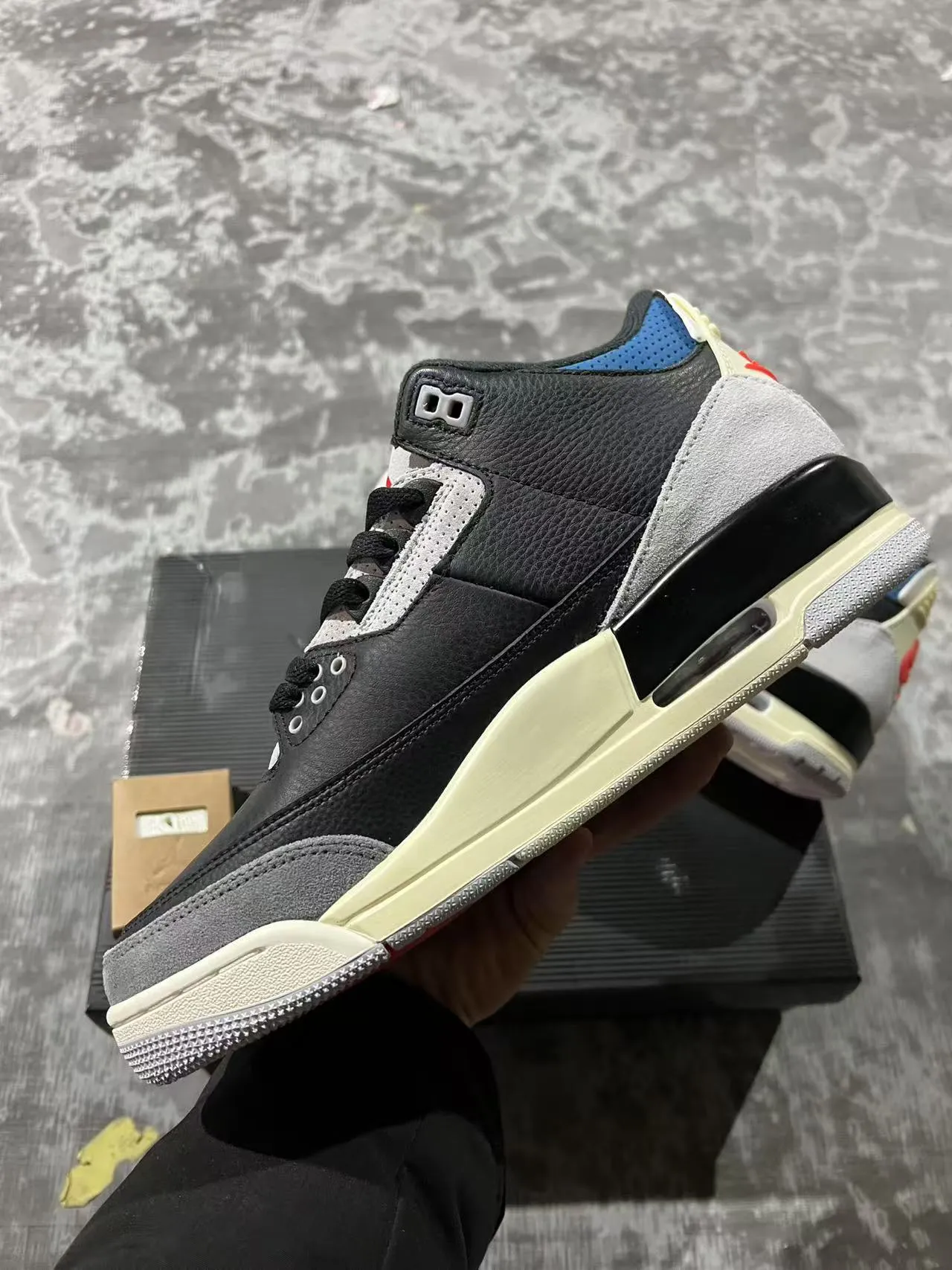 Air Jordan 3 Black Cement Blue Basketball Shoes 5