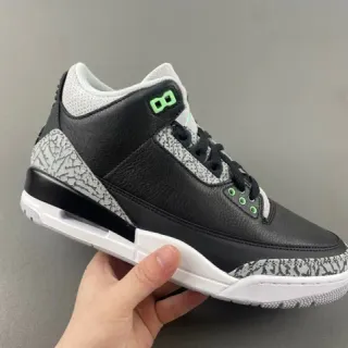 Air Jordan 3 黑水泥绿篮球鞋