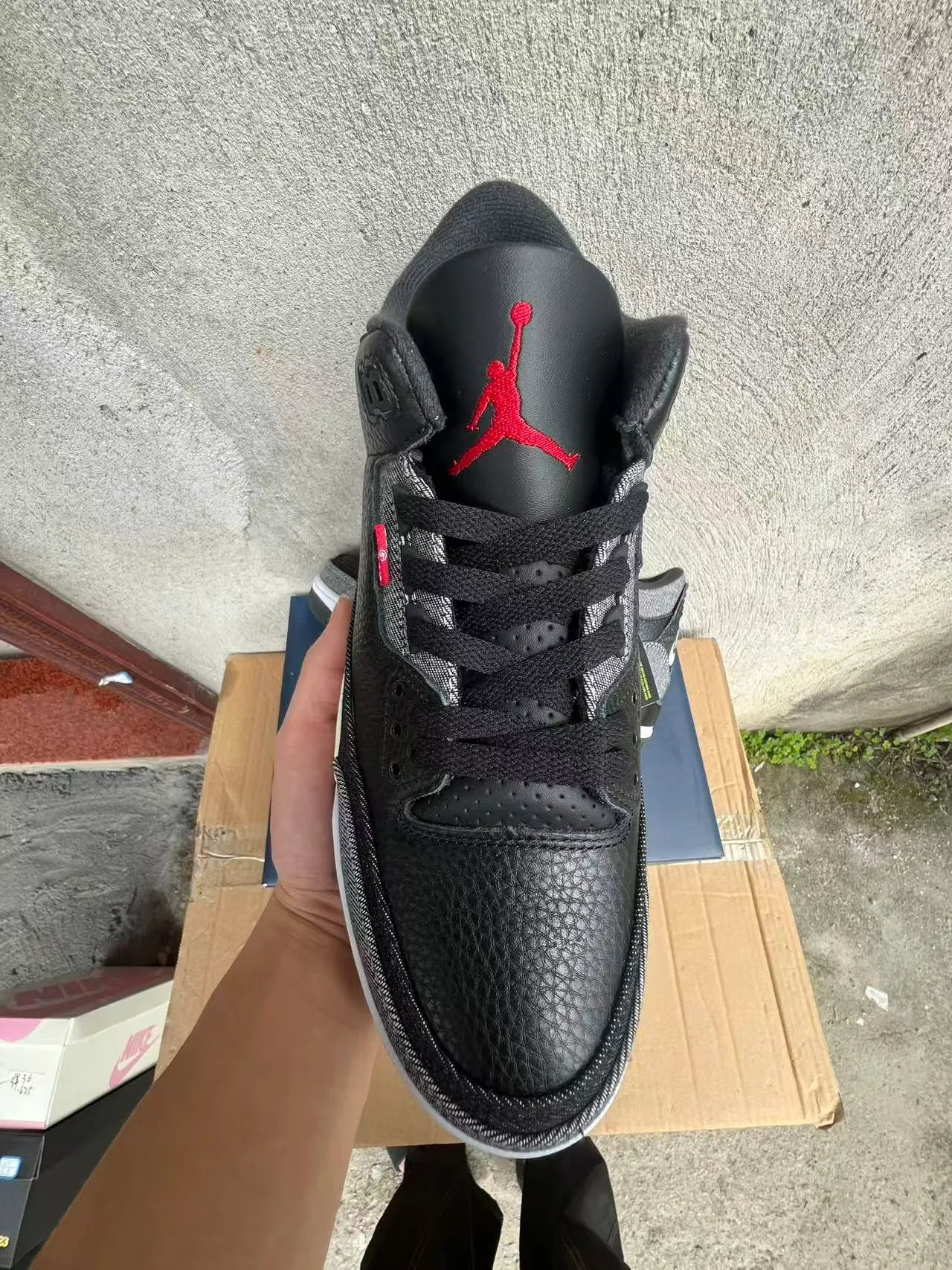 Air Jordan 3 Black Gray Textured Upper Basketball Shoes 4