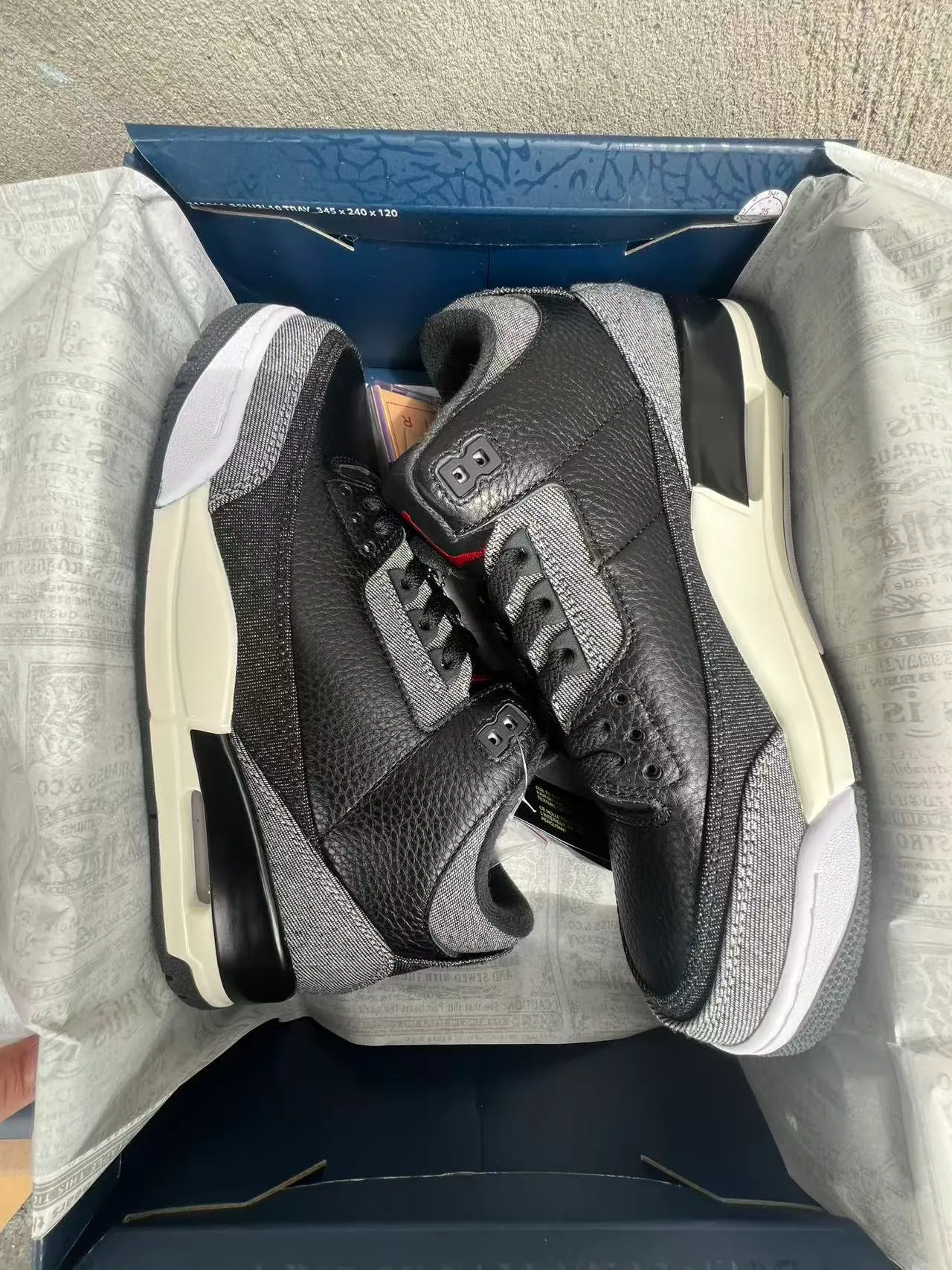 Air Jordan 3 Black Gray Textured Upper Basketball Shoes 10