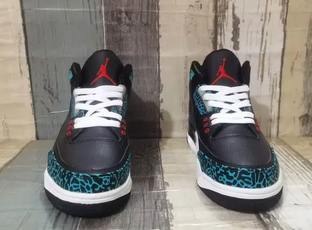 Air Jordan 3 Chaussures de basket turquoise à imprimé léopard 4