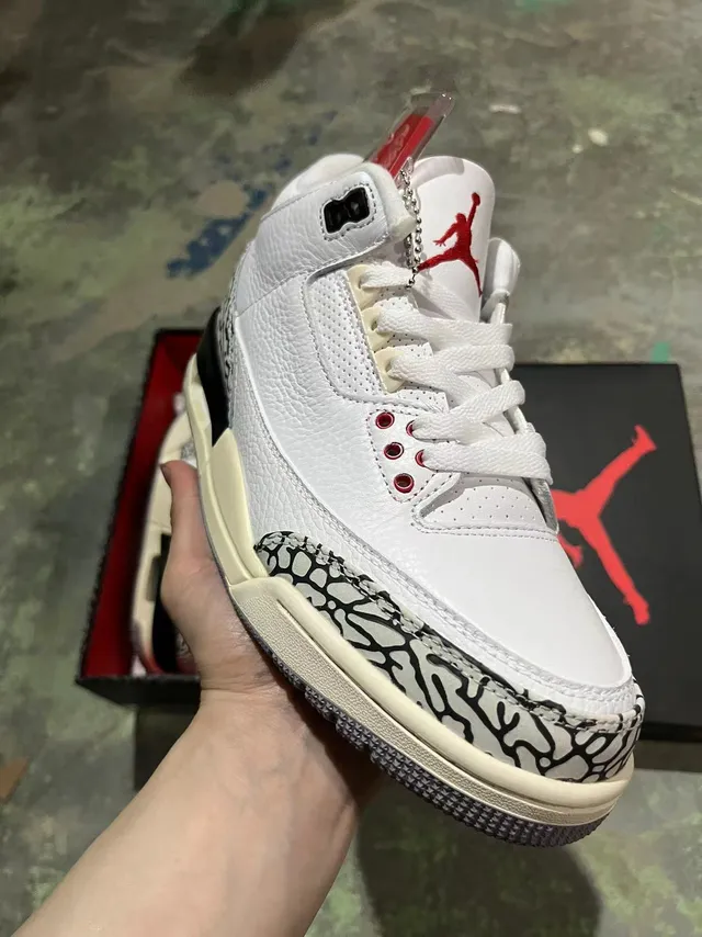 Air Jordan 3 White Black Elephant Print Basketball Shoes 2