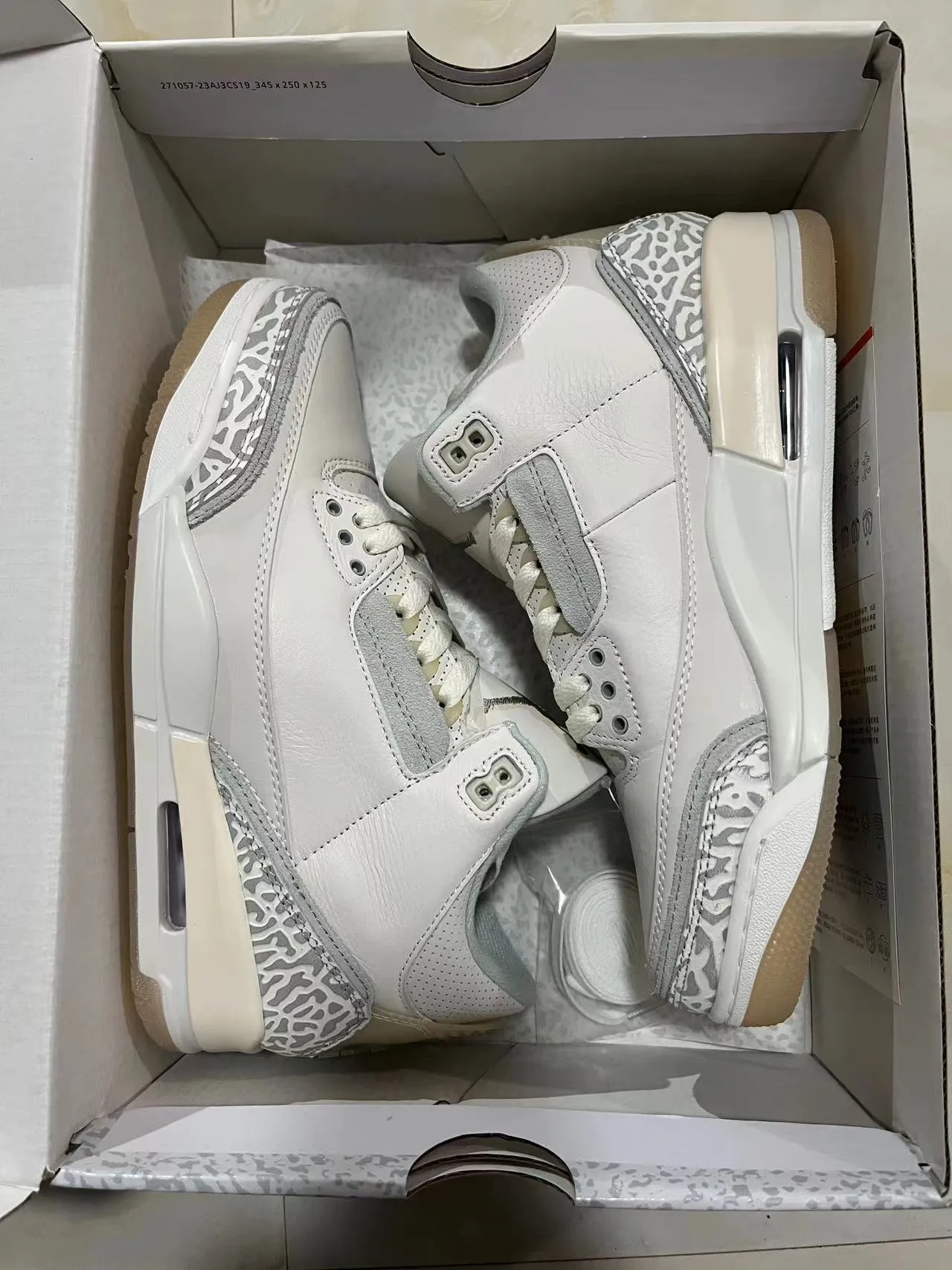 Air Jordan 3 White Elephant Print Basketball Shoes 11