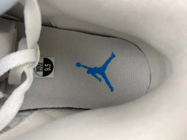 Air Jordan 3 Tênis de Basquete Branco Cinza Claro Azul 7