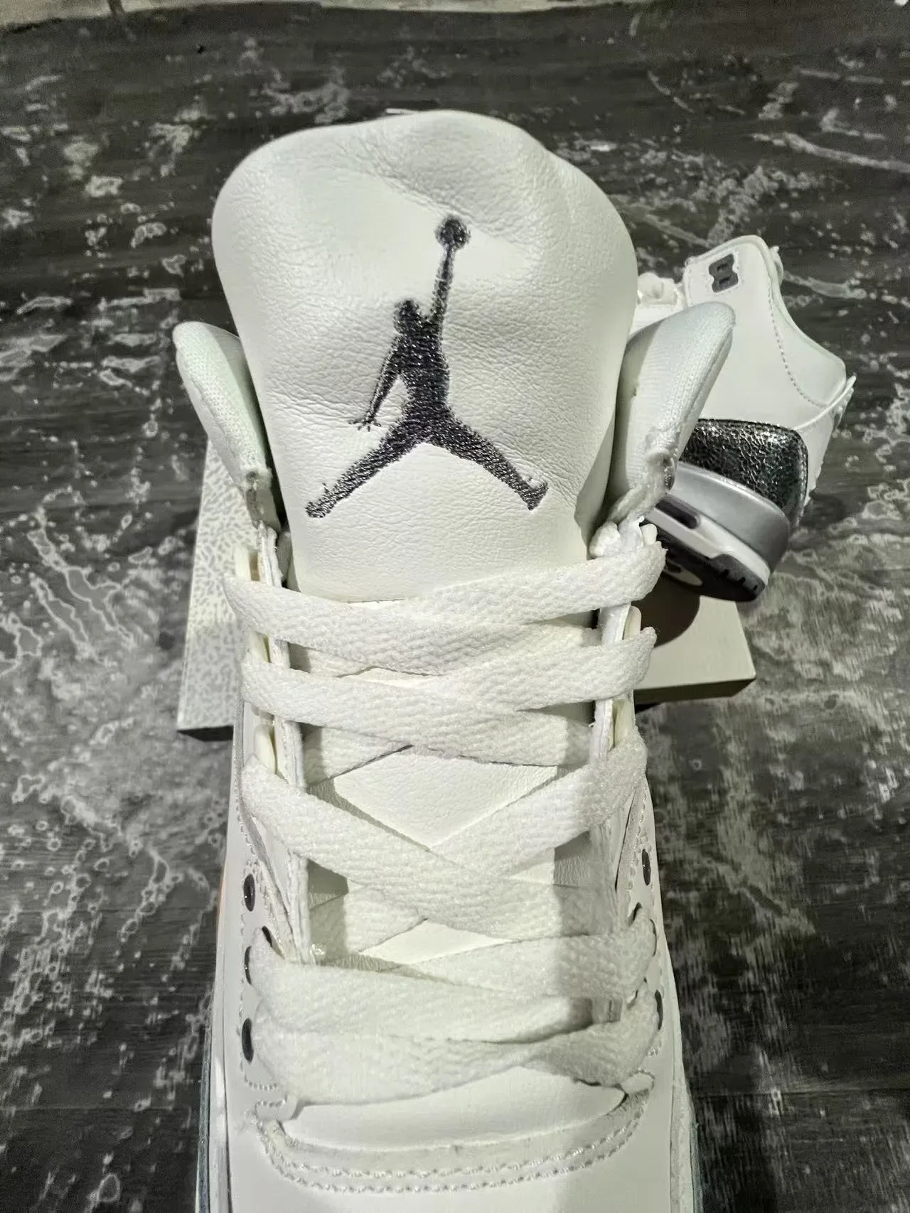 Air Jordan 3 Tênis de Basquete Branco Metálico Prateado 4