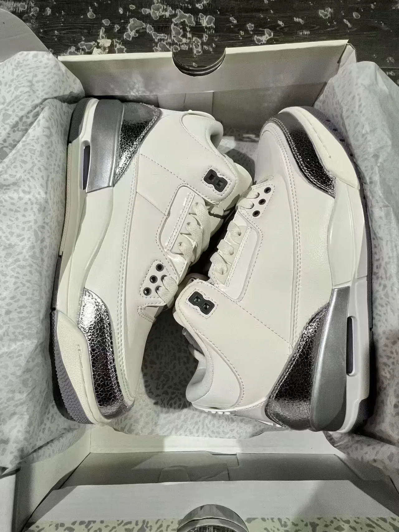 Air Jordan 3 Tênis de Basquete Branco Metálico Prateado 9