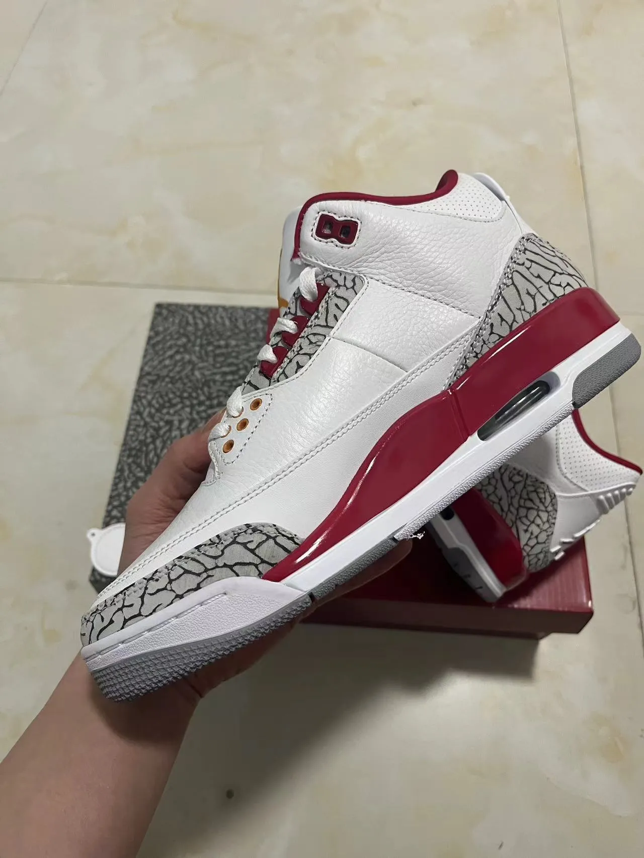 Air Jordan 3 White University Red Elephant Print Basketball Shoes 5