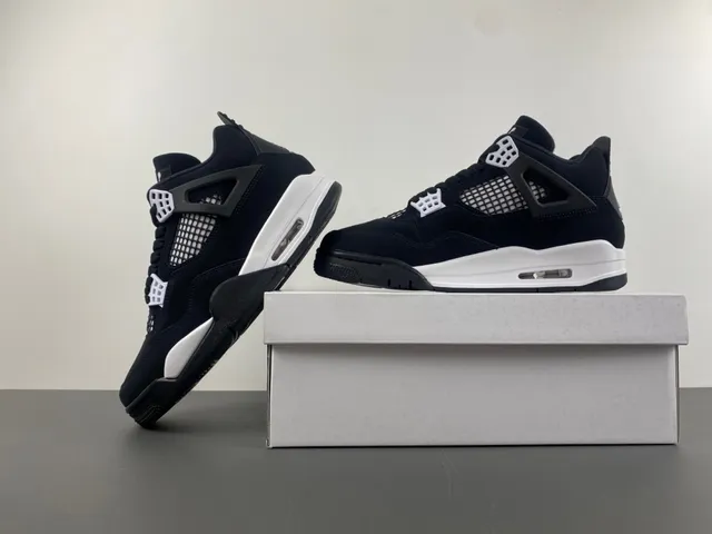 Air Jordan 4 Black White Basketball Shoes 14