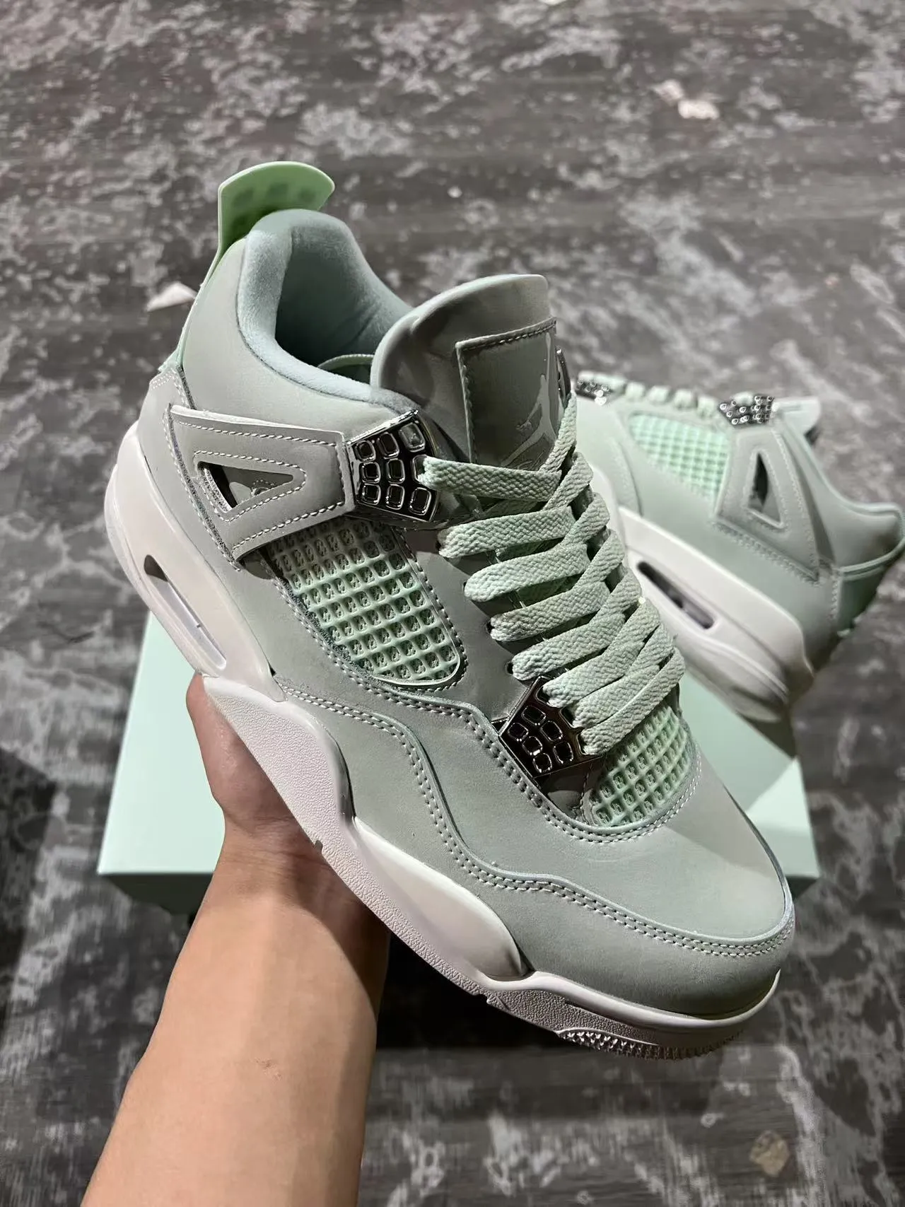 Air Jordan 4 Mint Green Basketball Shoes 2