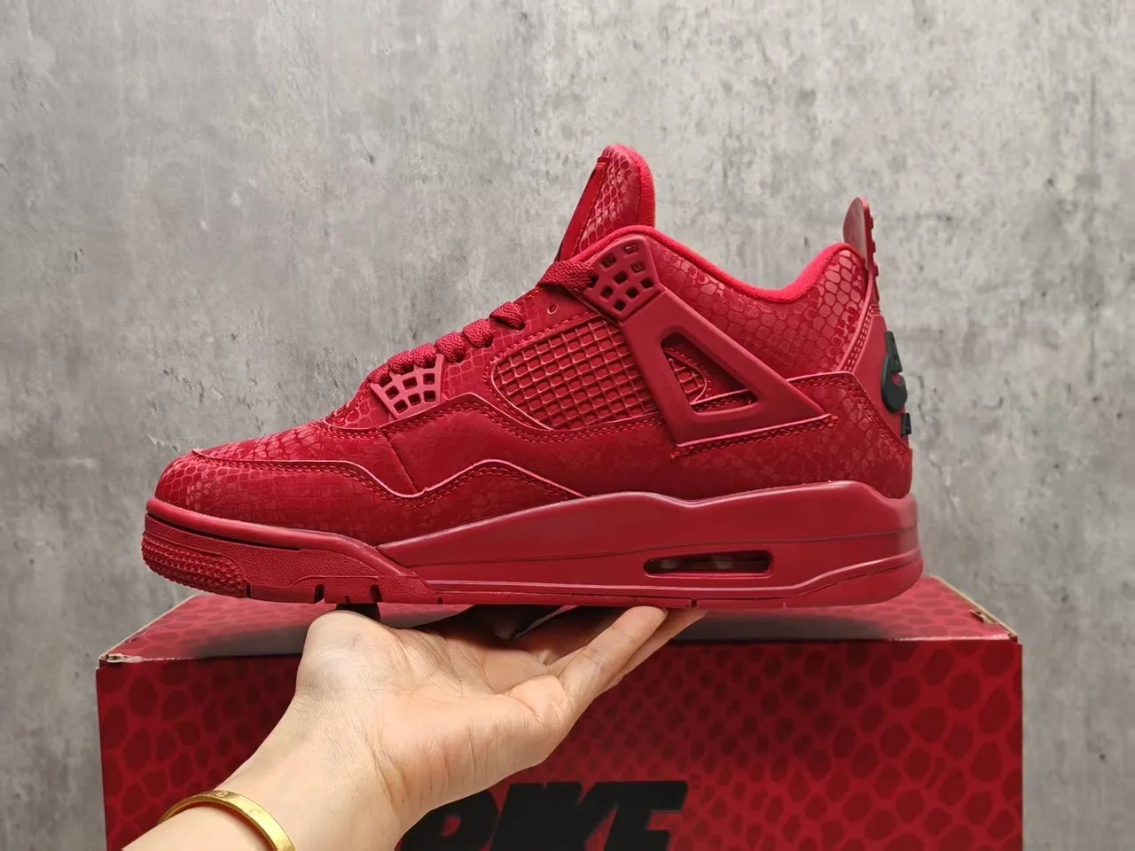 Air Jordan 4 Monochromatic Red Snake-Embossed Basketball Shoes 9