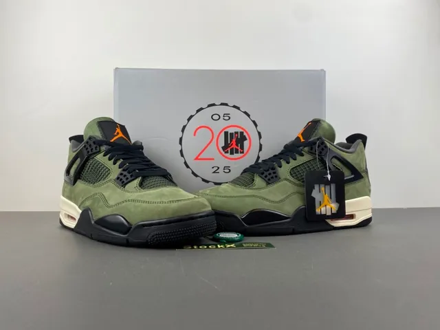 Chaussures de basketball montantes en daim vert olive Air Jordan 4 13