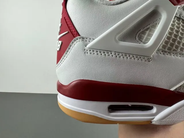 Air Jordan 4 White Red Gum Basketball Shoes 3