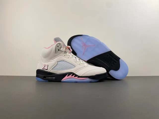 حذاء كرة السلة Air Jordan 5 Off-White باللونين الوردي والأزرق 13