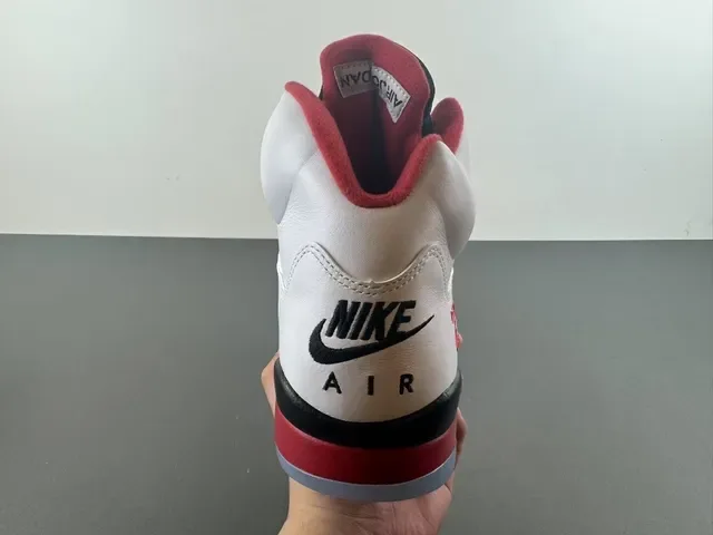 Air Jordan 5 White Red Black Chaussures de basketball 4