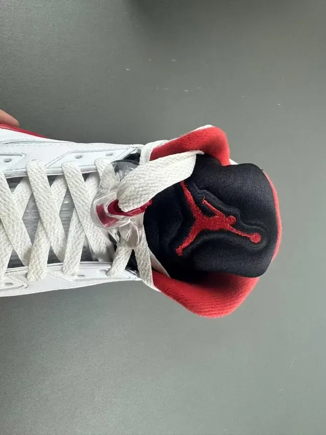 Air Jordan 5 White Red Black Chaussures de basketball 6