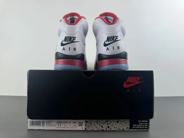 Air Jordan 5 White Red Black Chaussures de basketball 18