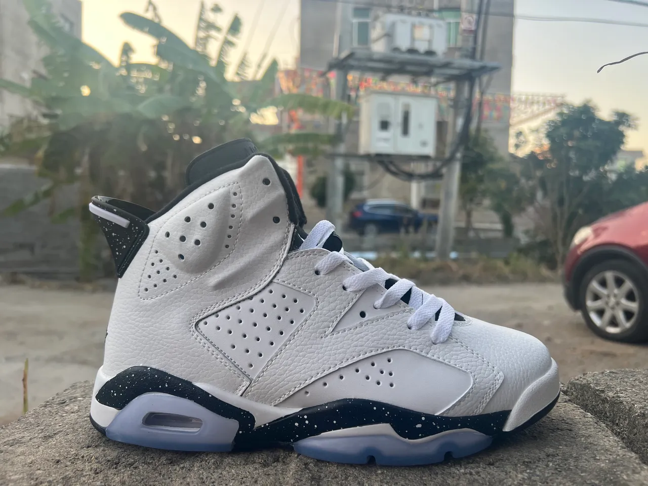 Air Jordan 6 White Black Speckled Icy Sole Basketball Shoes 2