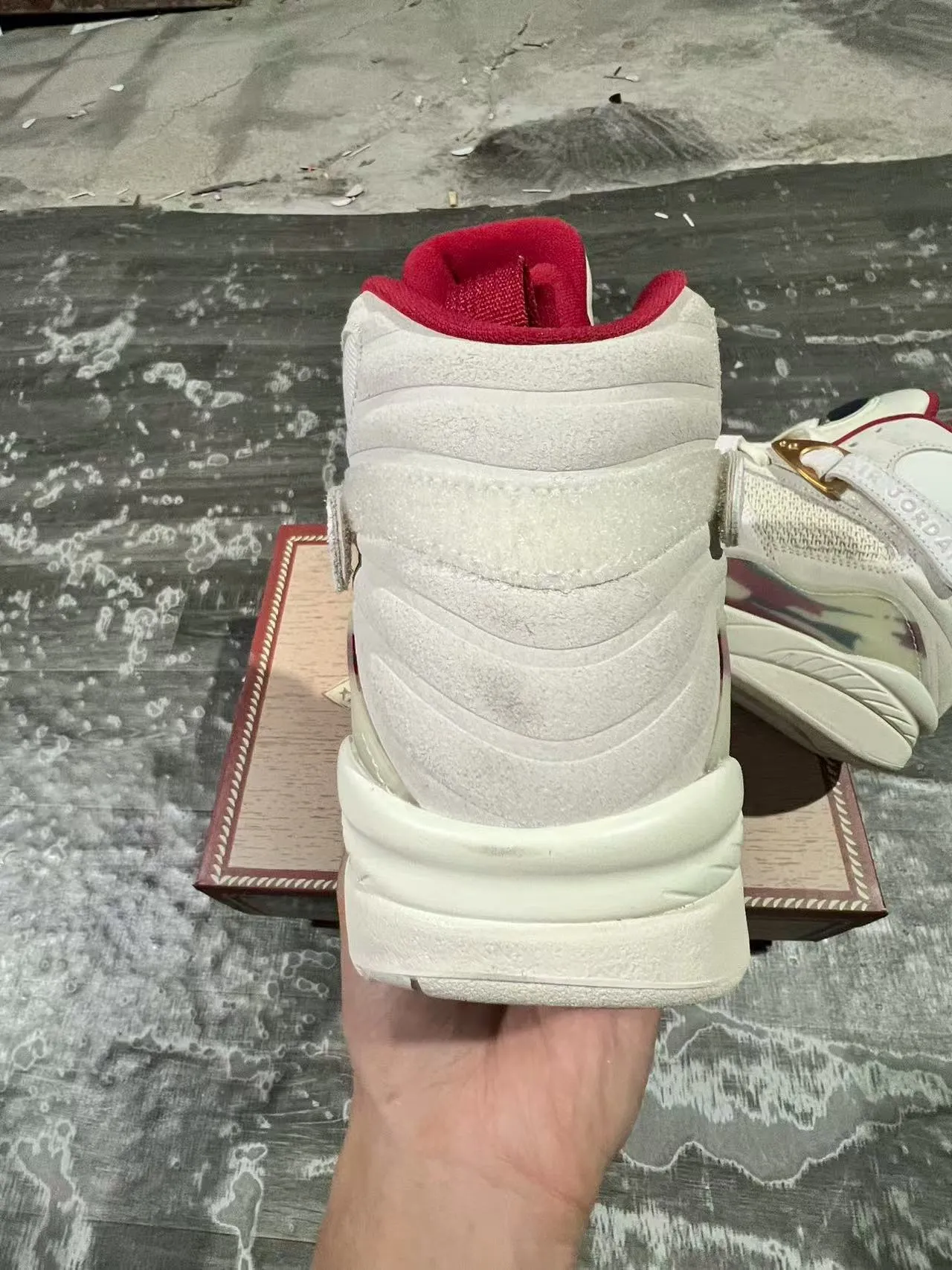 Air Jordan 8 Off-White Cream Red Iridescent Basketball Shoes 8