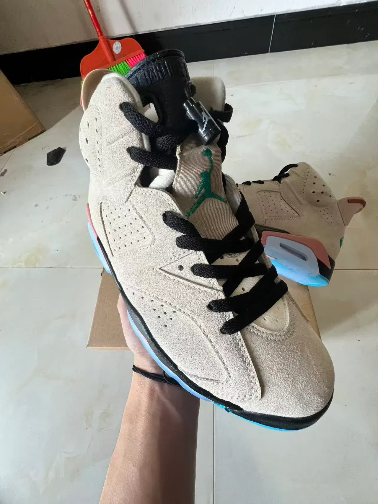Air Jordan Bege Rosa Tênis de Basquete de Camurça e Couro de Topo Alto 2