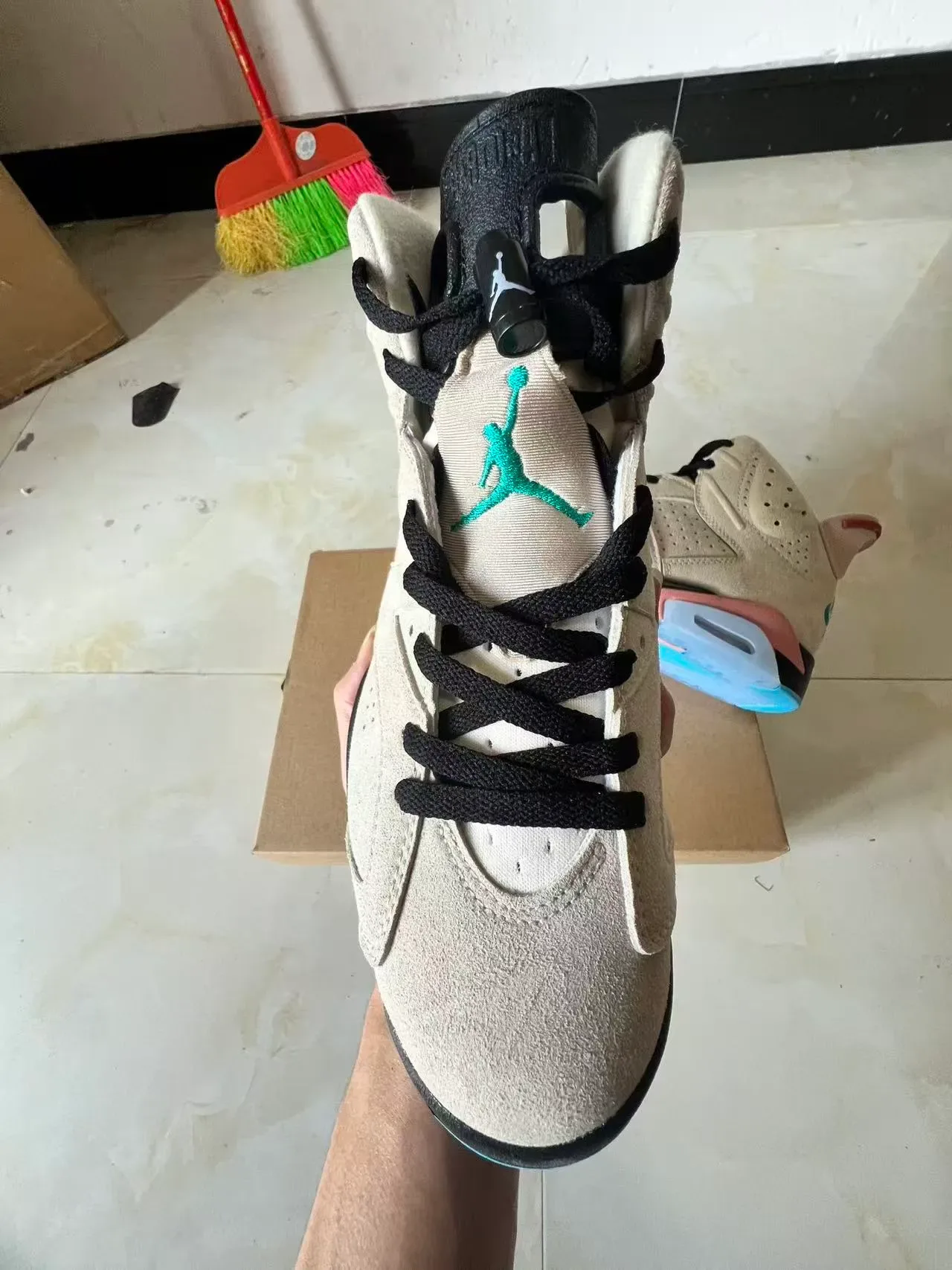Air Jordan Bege Rosa Tênis de Basquete de Camurça e Couro de Topo Alto 3