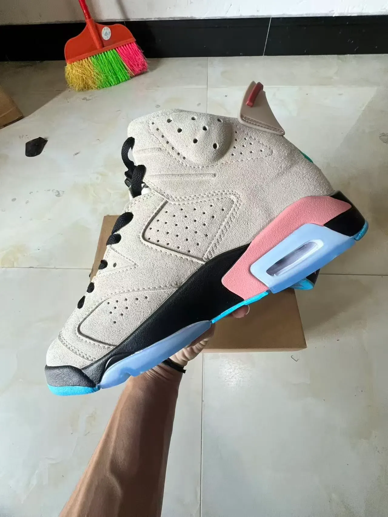 Air Jordan Bege Rosa Tênis de Basquete de Camurça e Couro de Topo Alto 5