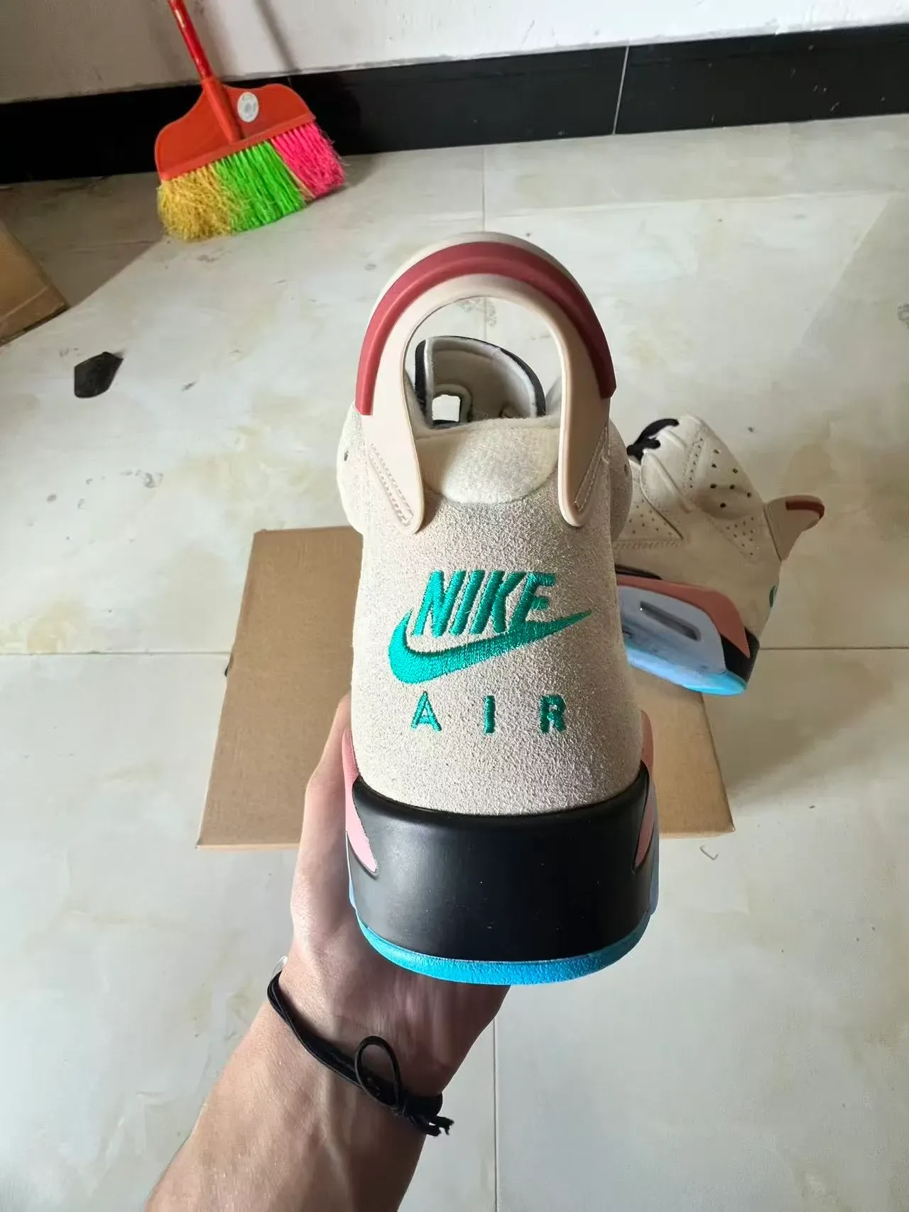 Air Jordan Bege Rosa Tênis de Basquete de Camurça e Couro de Topo Alto 8