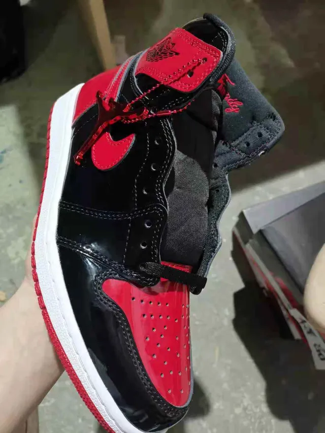 Air Jordan Black Red Glossy Patent Leather High-Top Silhouette Basketball Shoes 3