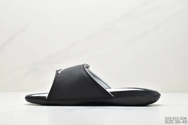Air Jordan Black White Leather-Like Strap Jumpman Logo Slippers 4