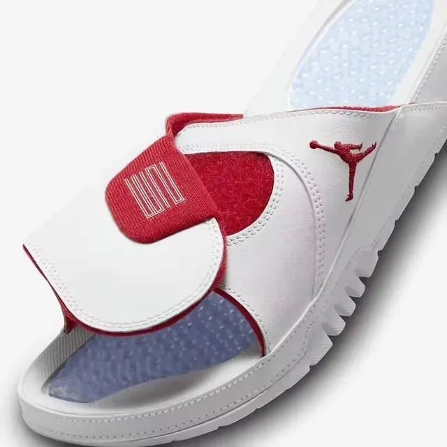 Air Jordan White Red Leather-Like Upper Textured Rubber Outsole Slippers 8