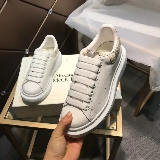 Alexander McQueen Oversized Sneaker White Beige Platform Leather Lifestyle Sneakers 3