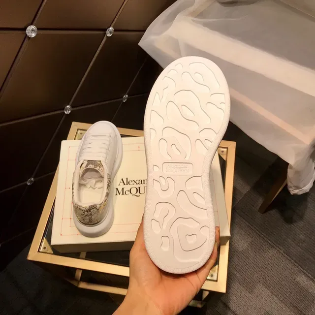 Alexander McQueen Oversized Sneaker White Beige Platform Leather Lifestyle Sneakers 4