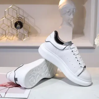 Alexander McQueen Oversized Sneaker White Black Platform Sole Smooth Leather Upper Lifestyle Sneakers