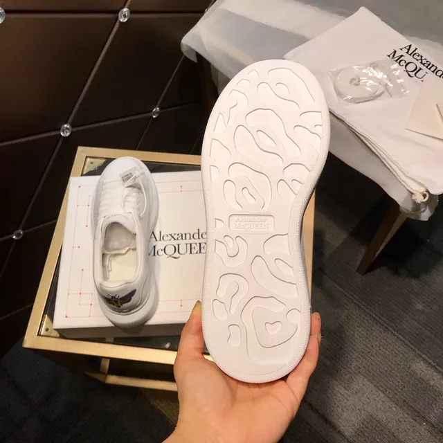 Alexander McQueen Oversized Sneaker White Lifestyle Sneakers 4