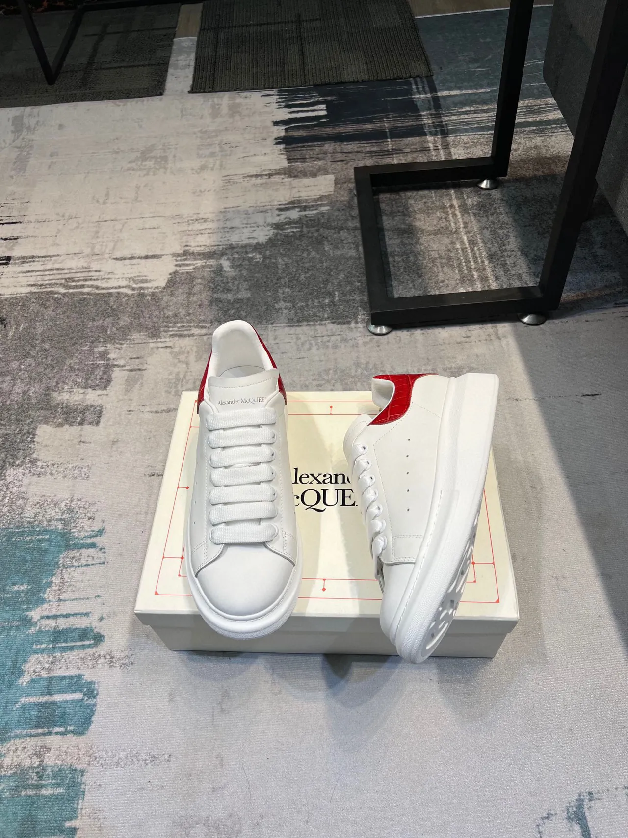 Alexander McQueen Oversized Sneaker White Red Platform Sole Smooth Leather Upper Lifestyle Sneakers 4