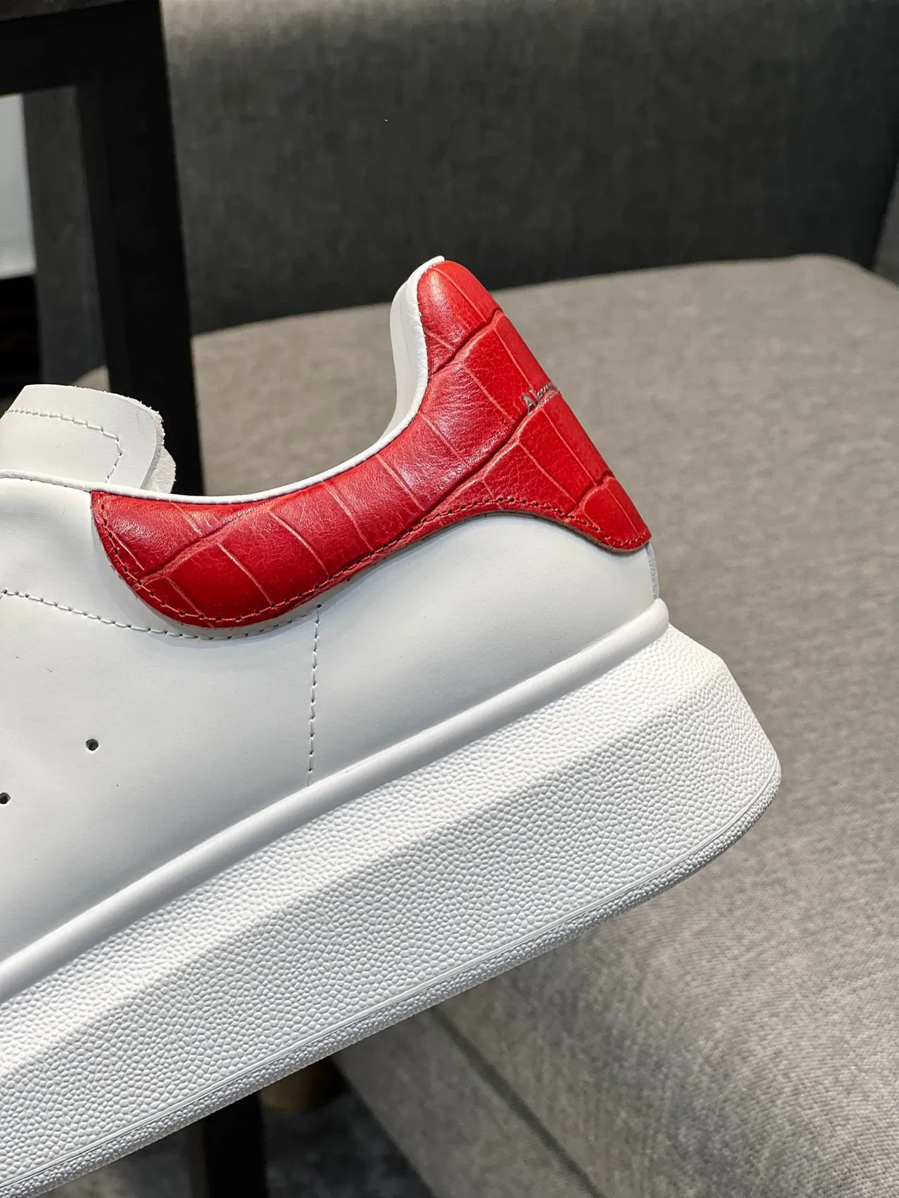 Alexander McQueen Oversized Sneaker White Red Platform Sole Smooth Leather Upper Lifestyle Sneakers 9