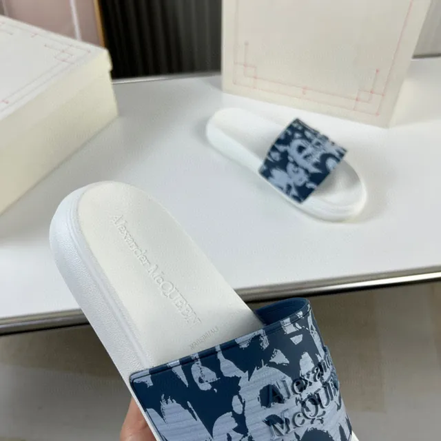 Alexander McQueen White Navy Printed Strap Embossed Logo Slippers 2