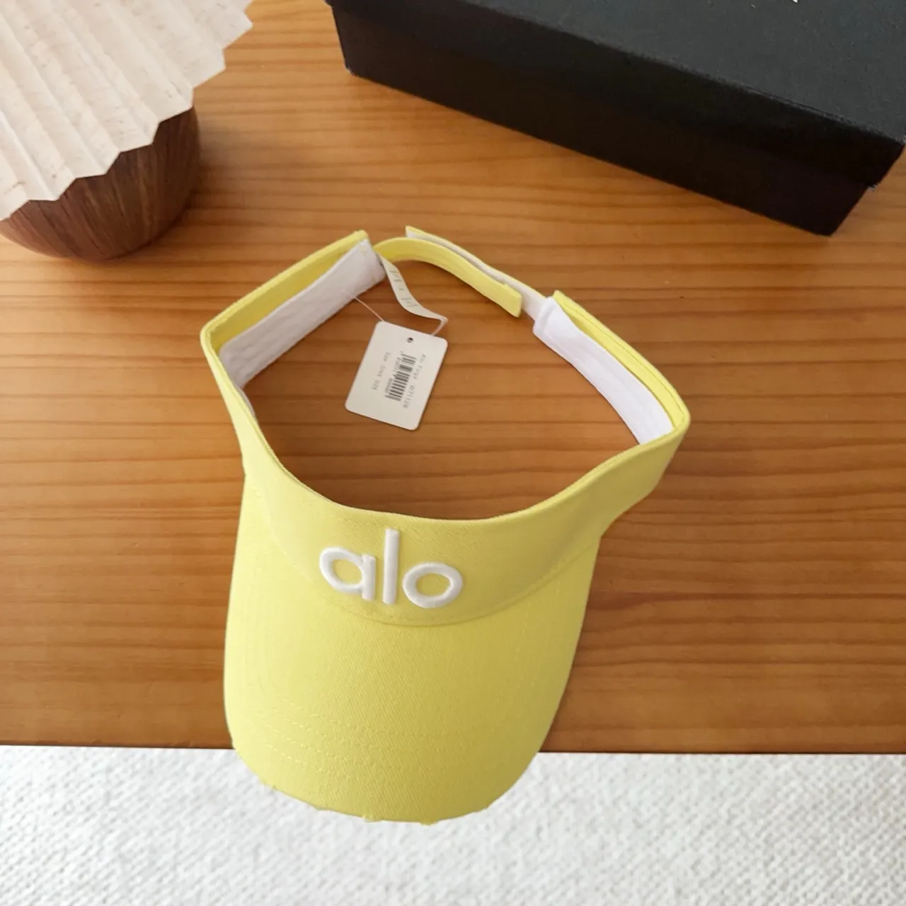 Alo Visor Yellow White Embroidered Logo Adjustable Strap Baseball Cap 6